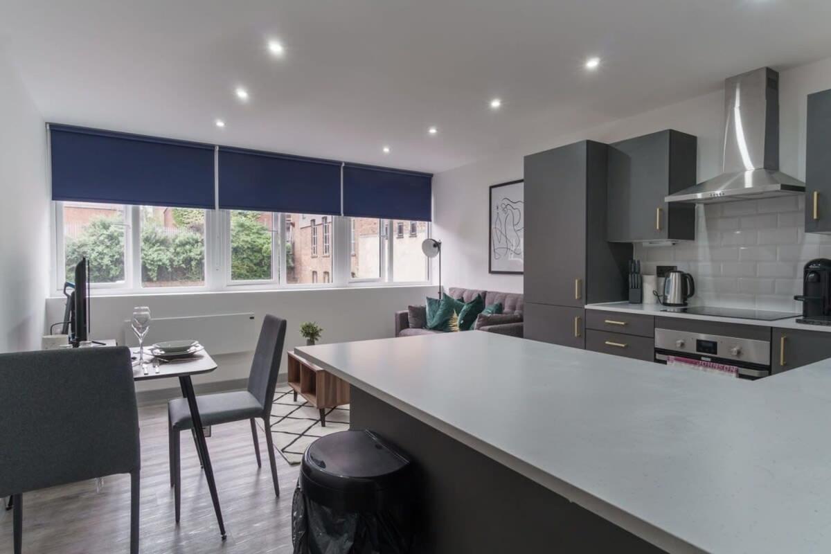 Contemporary 1 Bedroom Preston Apartment ภายนอก รูปภาพ