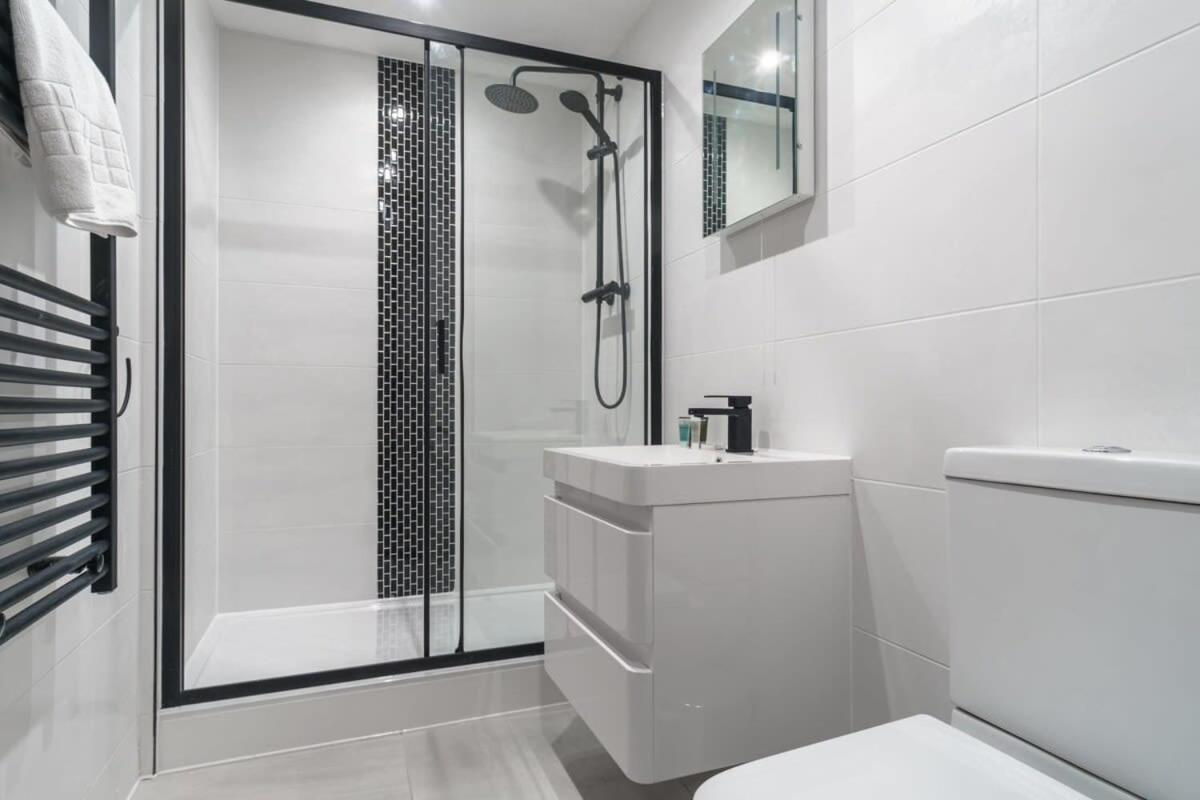 Contemporary 1 Bedroom Preston Apartment ภายนอก รูปภาพ